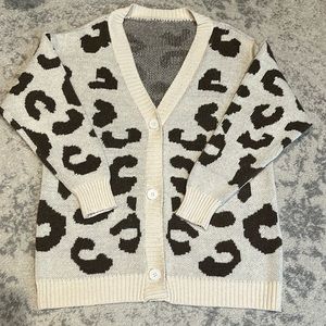 Leapord Print cardigan sweater S/M